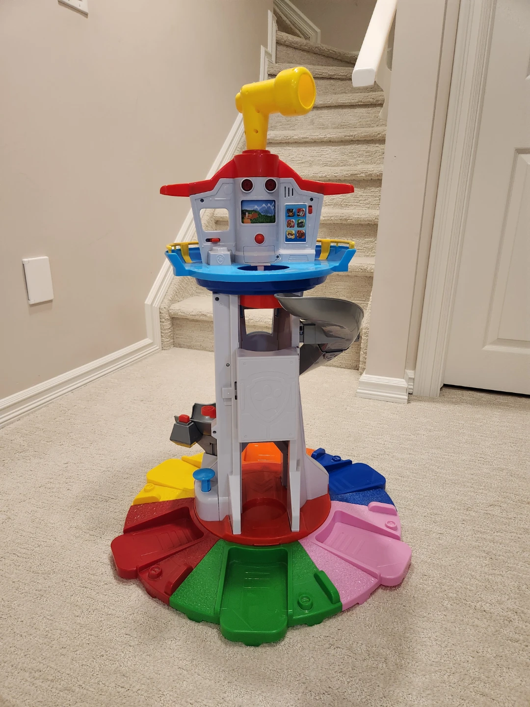 Paw Patrol Tower and Vehicles Playset - photo 2