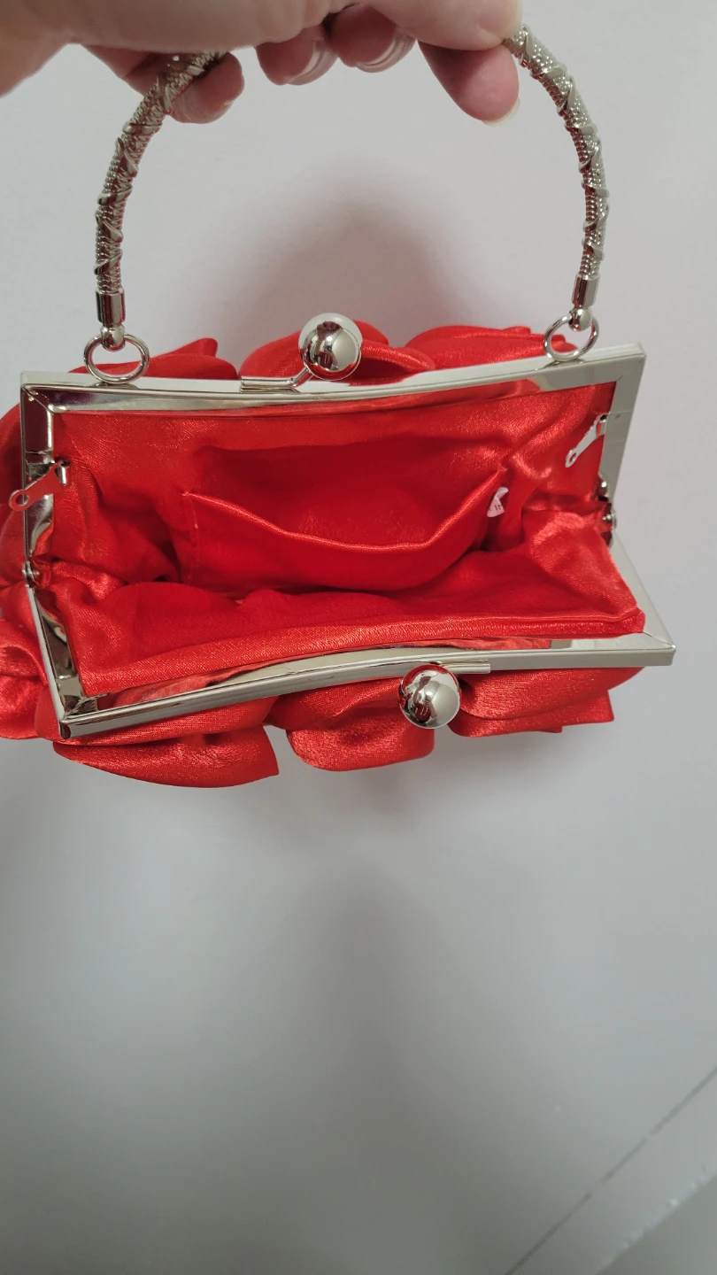 PROM BAG Red satin clutch purse with rose embellishments - photo 3