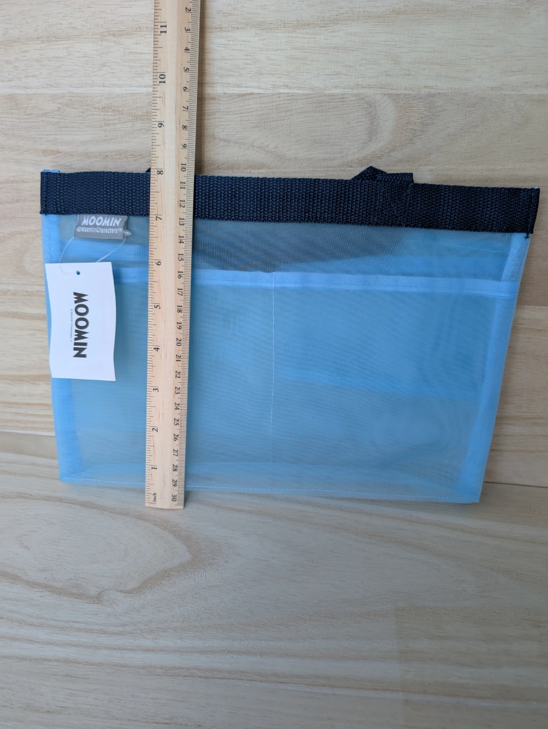 6 compartments inside  BNWT (new) Moomin Blue Mesh Storage Bag - photo 5
