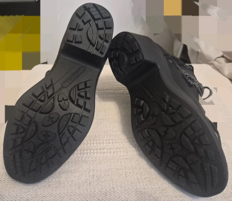 [NEW] Merrell Black Leather Ankle Boots[size 7] - photo 4