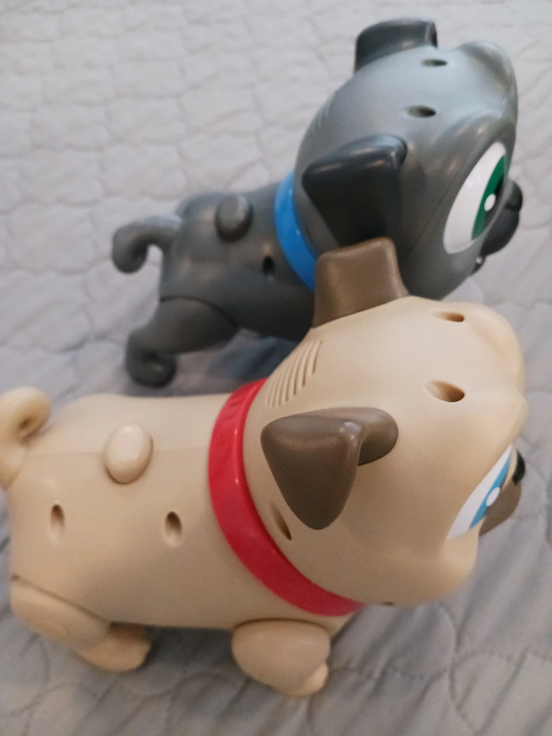 Puppy Dog Pals Interactive Talking Figures (Bingo & Rolly) - photo 3