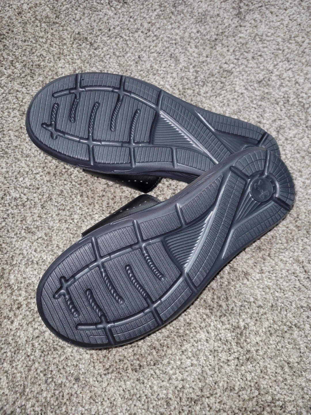 Under Armour Black Slides - photo 3