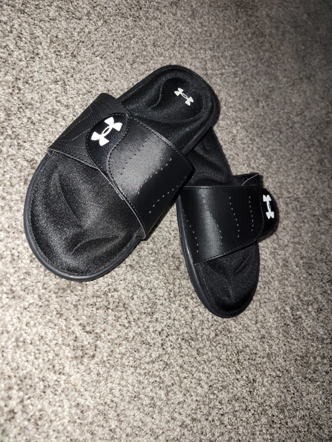 Under Armour Black Slides - photo 4