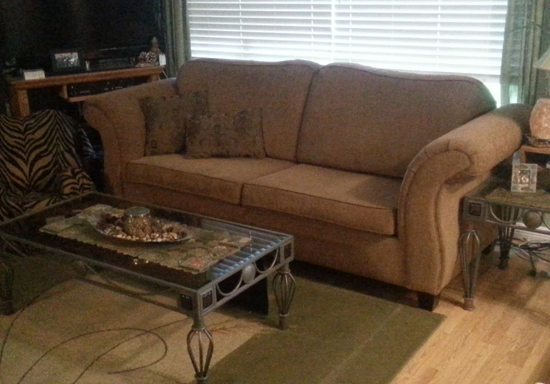 3 piece sofa set with pillows - photo 3