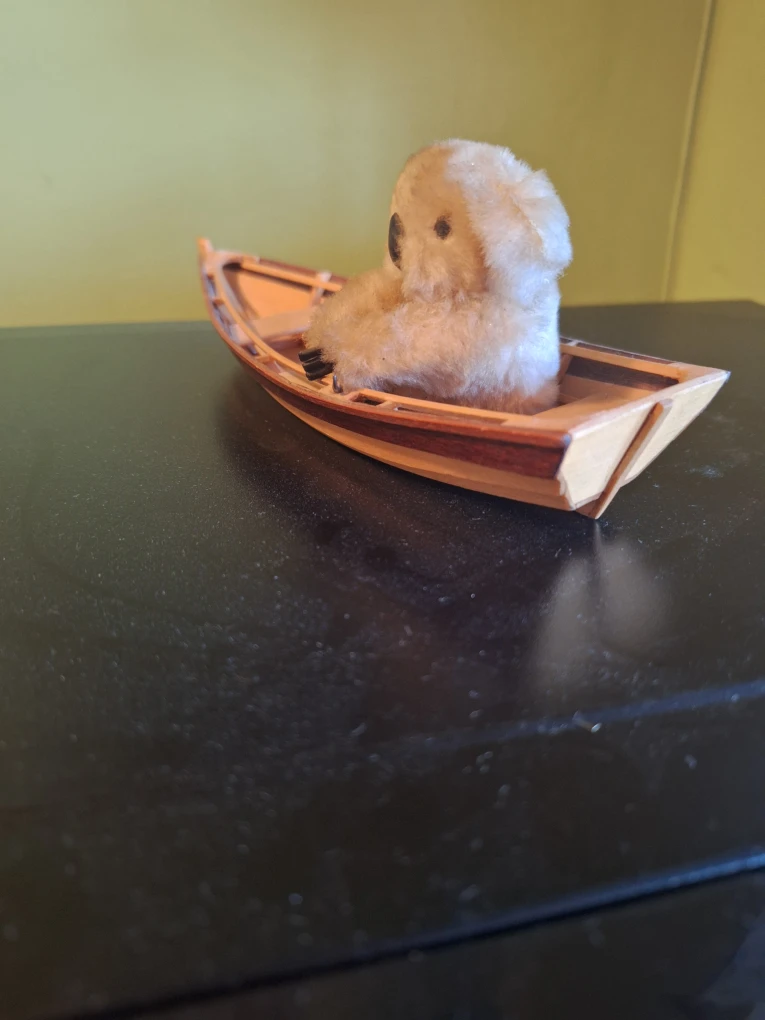 Wooden Boat with Plush Koala Figurine - photo 2