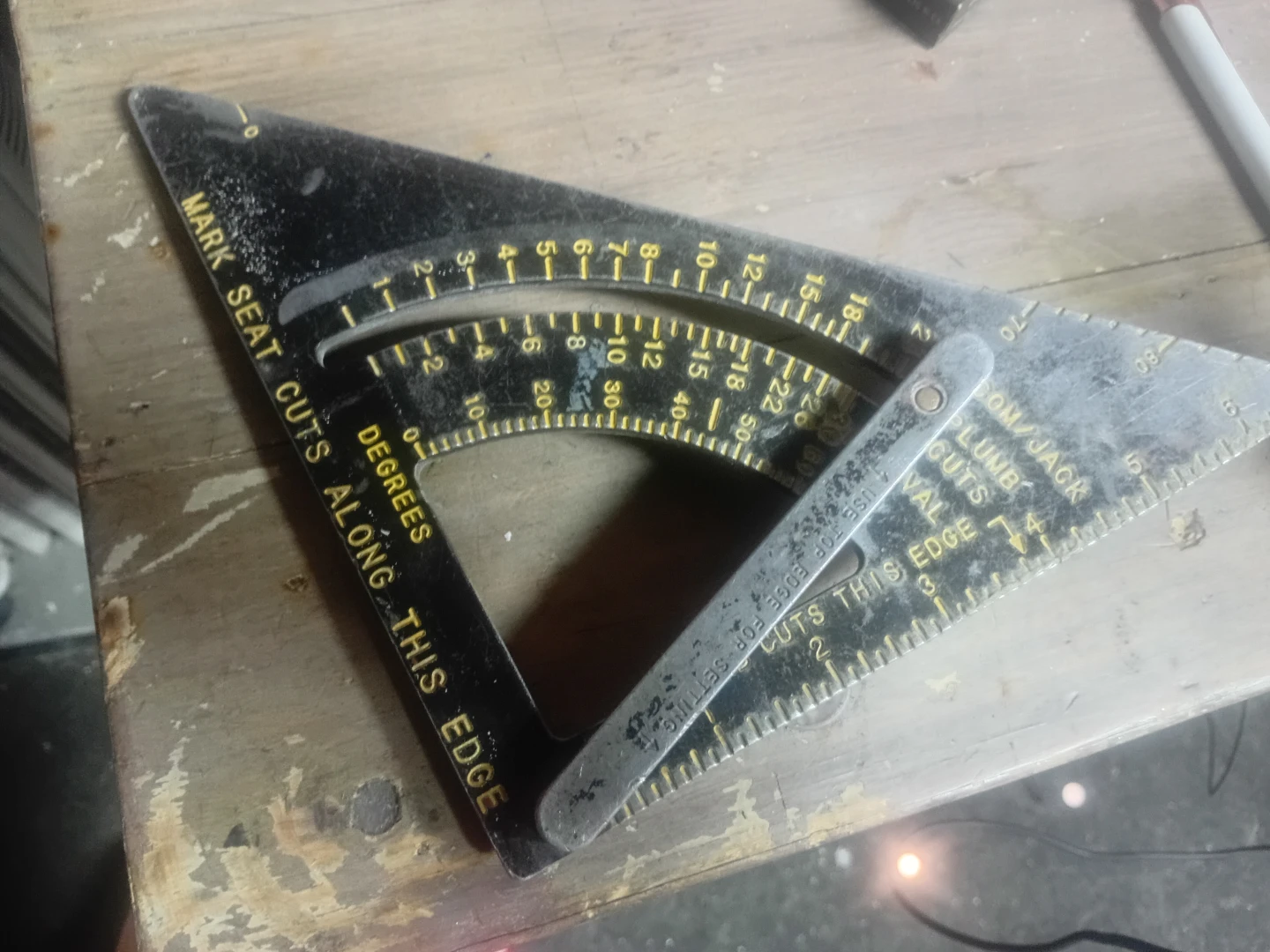 Adjustable Speed Square Rafter Square