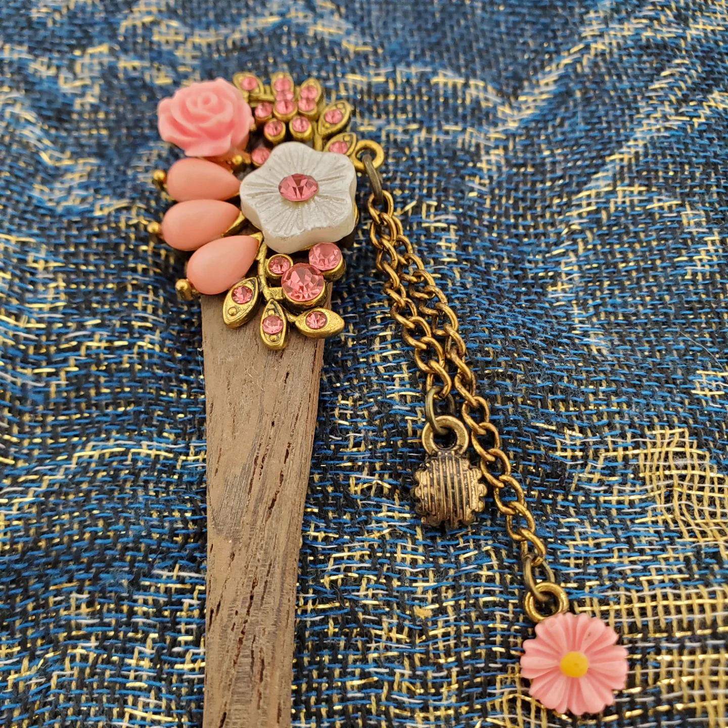 Free Decorative Hair Stick - photo 2