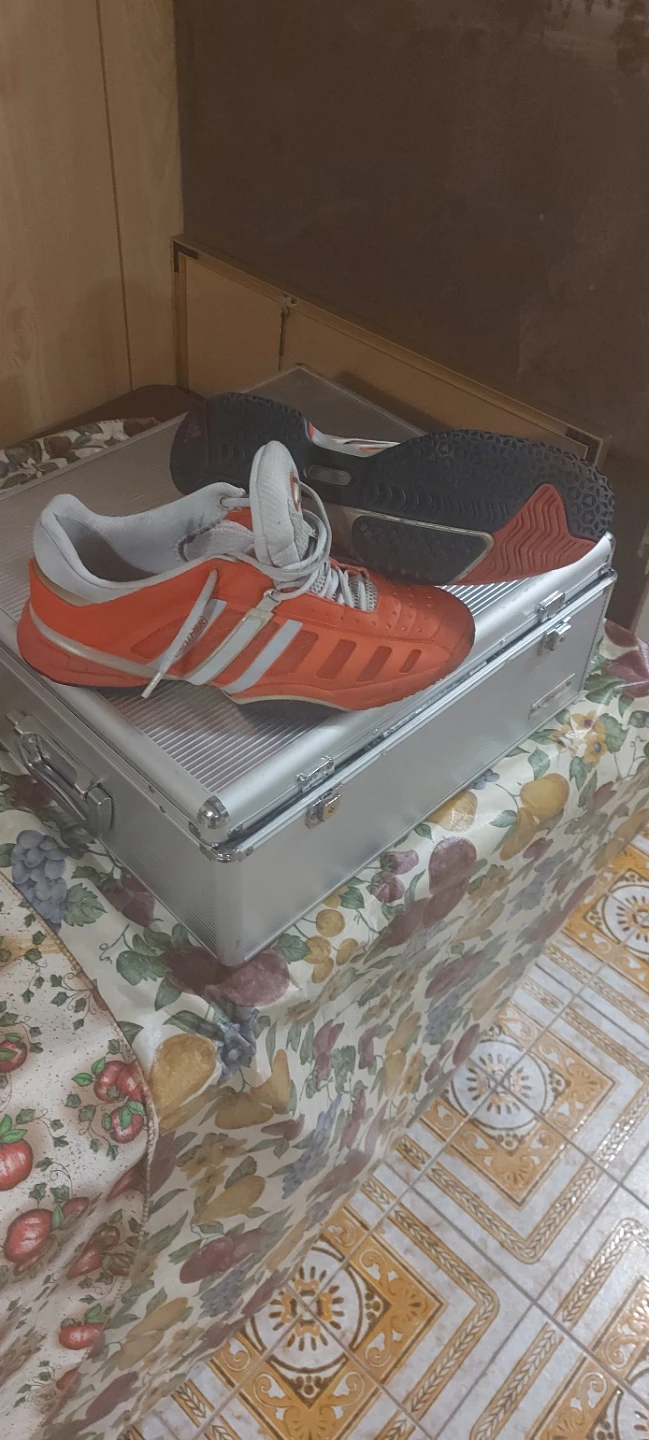 Adidas Feather Roland Garros Tennis Shoe