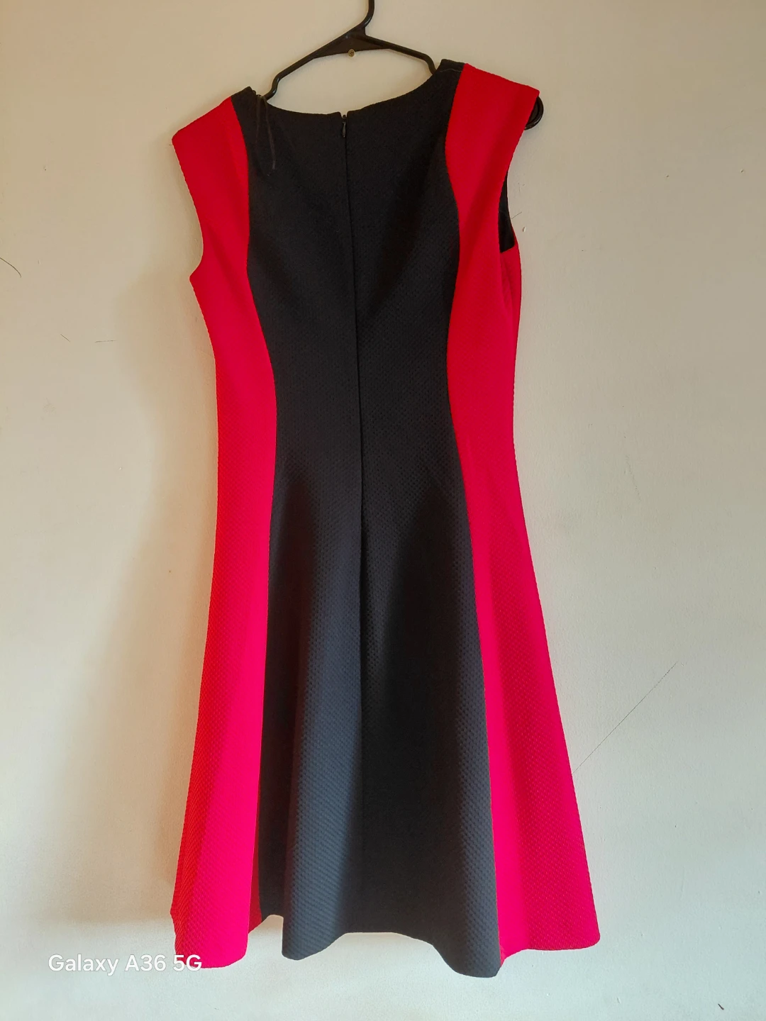 Black and Red Sheath Dress - photo 2