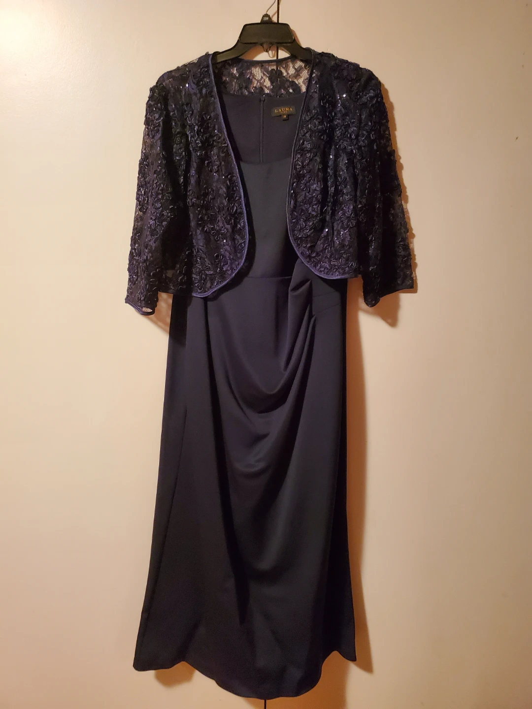 LAURA PLUS Navy Lace Embellished Dress and Jacket Set Size 20