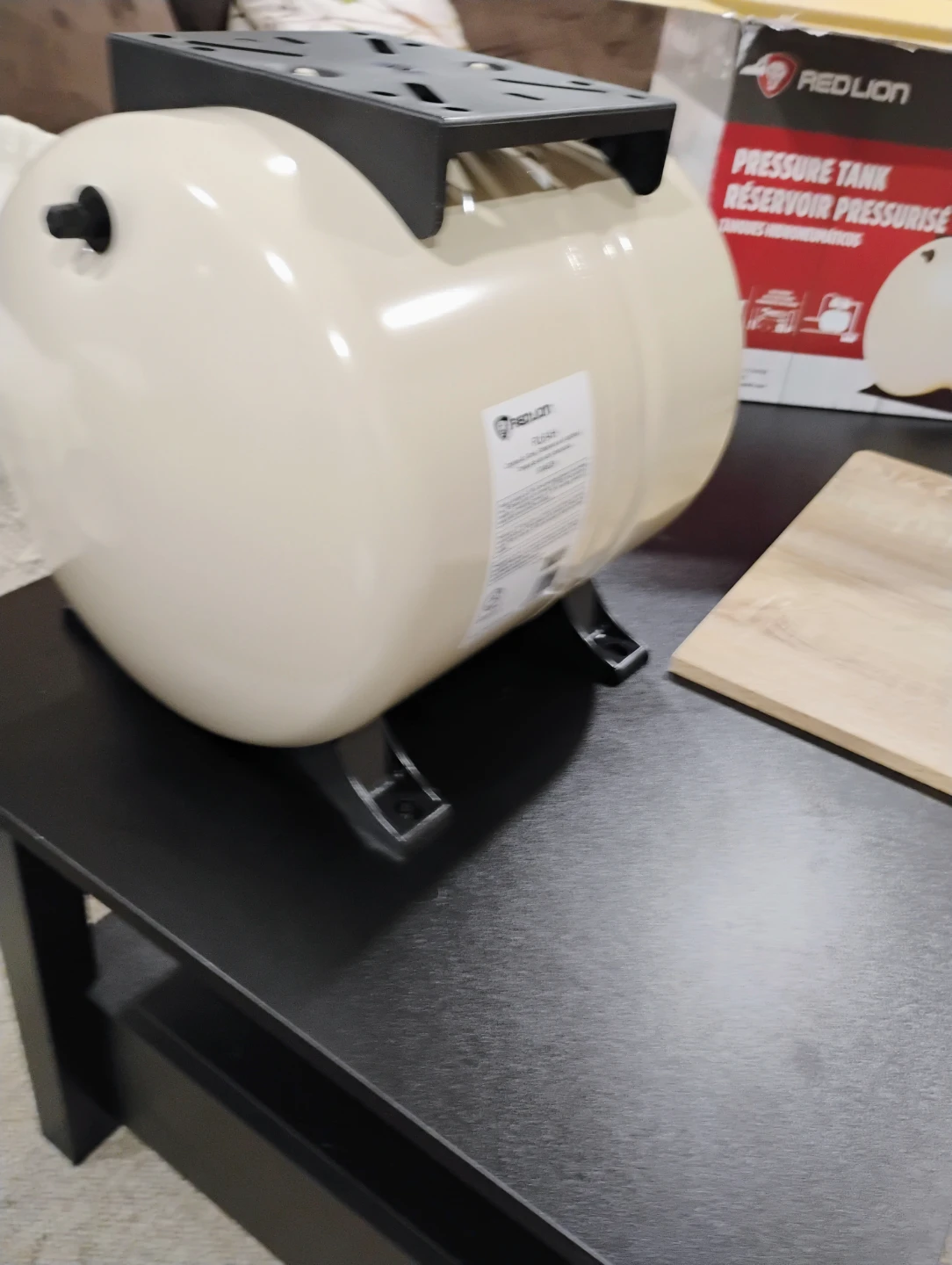 Red Lion RL6AH 6 Gallon Pre-Charged Pressure Tank - photo 3