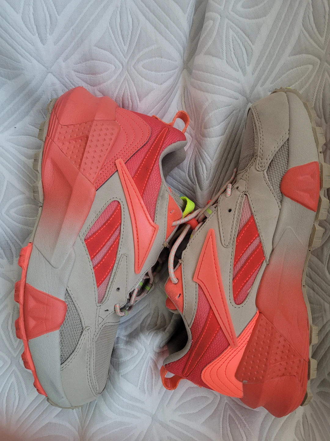 Reebok Women's Aztrek (EF9140) Trail Sneaker -US 9 (26cm) - photo 5