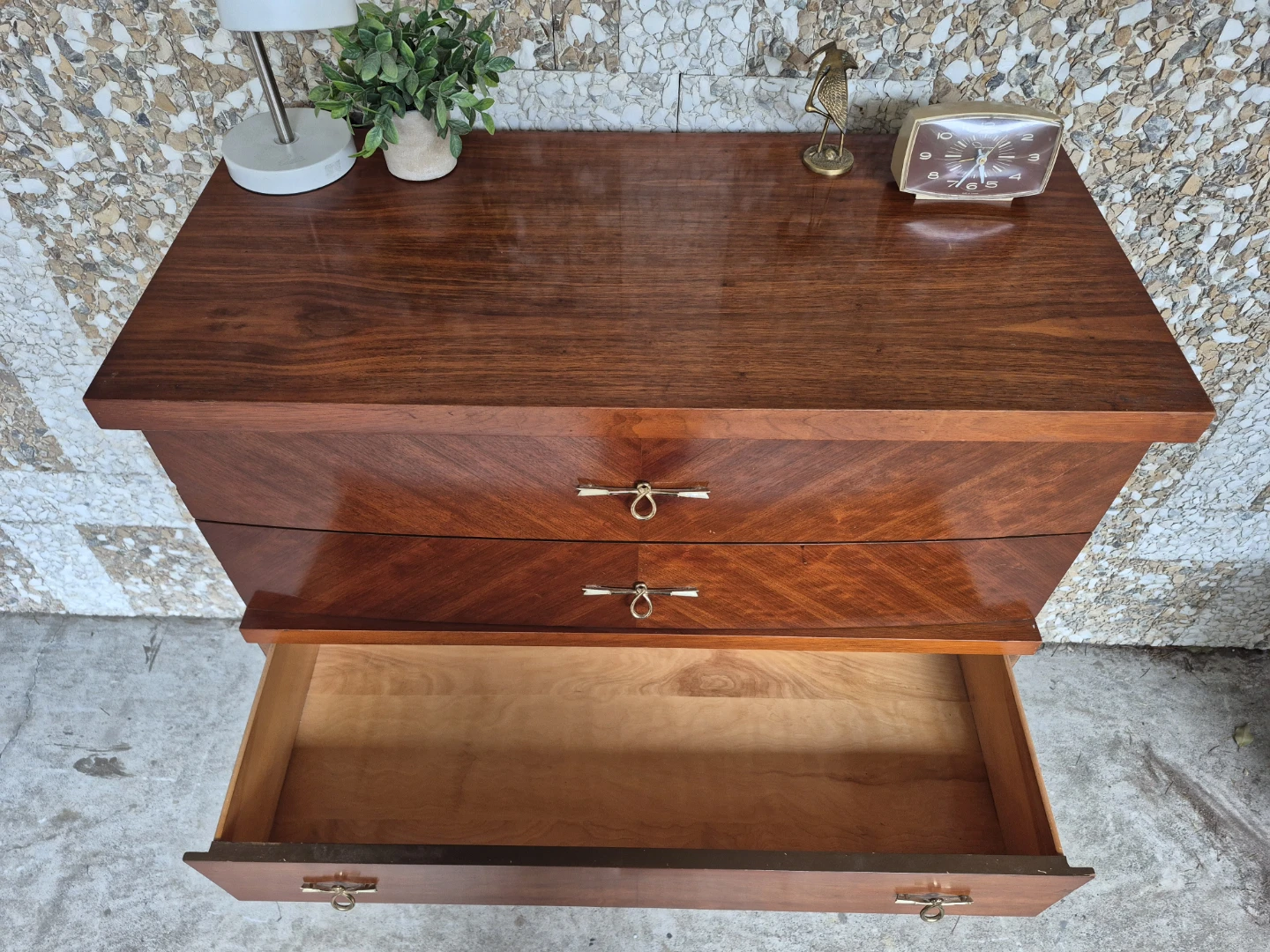Gorgeous Mid-Century Modern Walnut 5 Drawer Dresser - photo 5