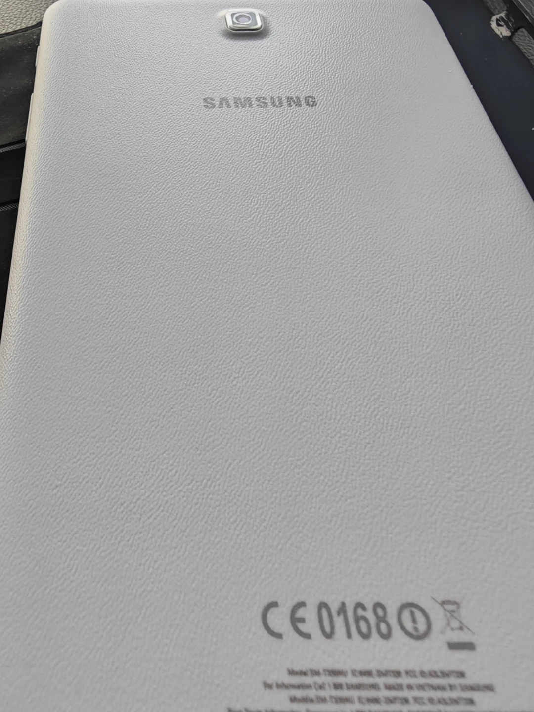 Samsung Galaxy Tab 4 tablet with case - photo 5
