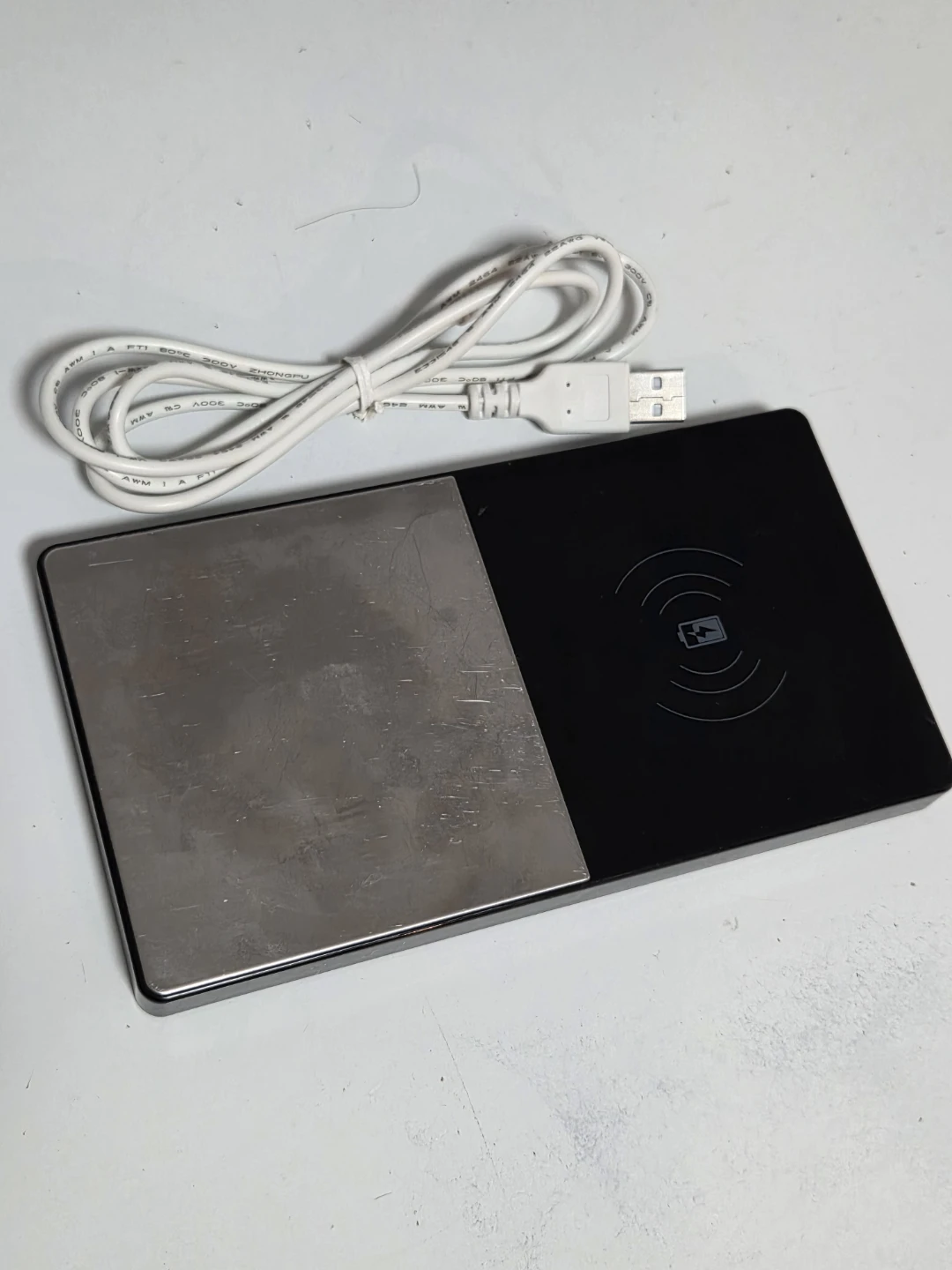 2-in-1 Wireless Charger + Mug Warmer 🥕