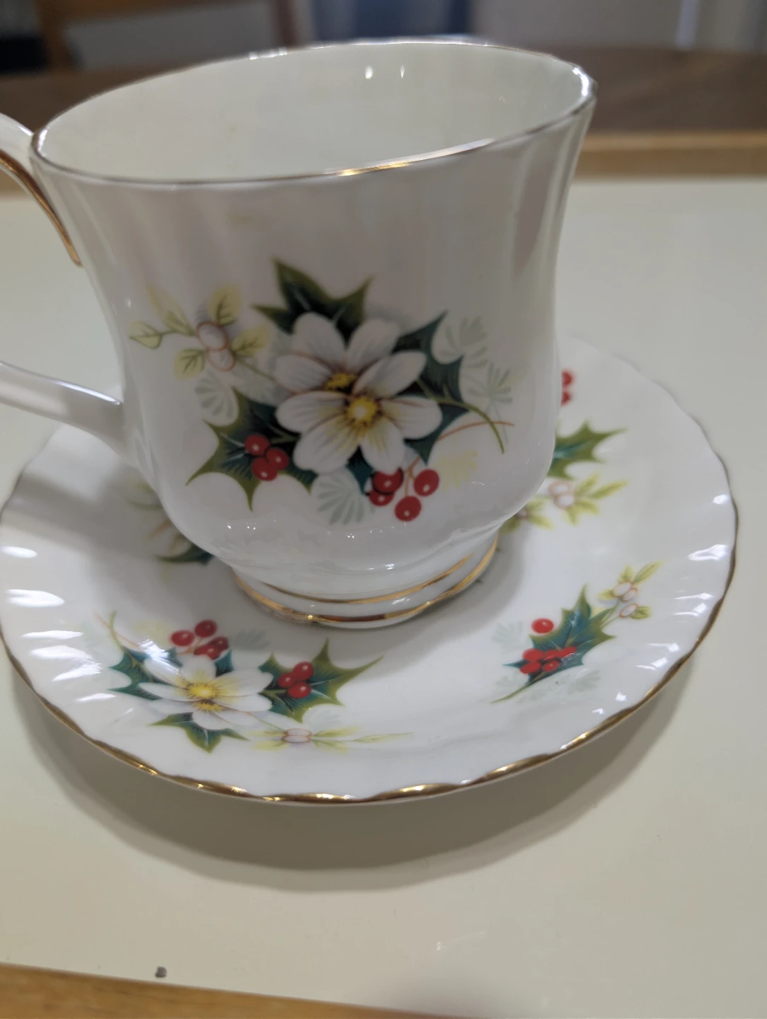 Royal Albert Poinsettia Bone China Teacup and Saucer - photo 2