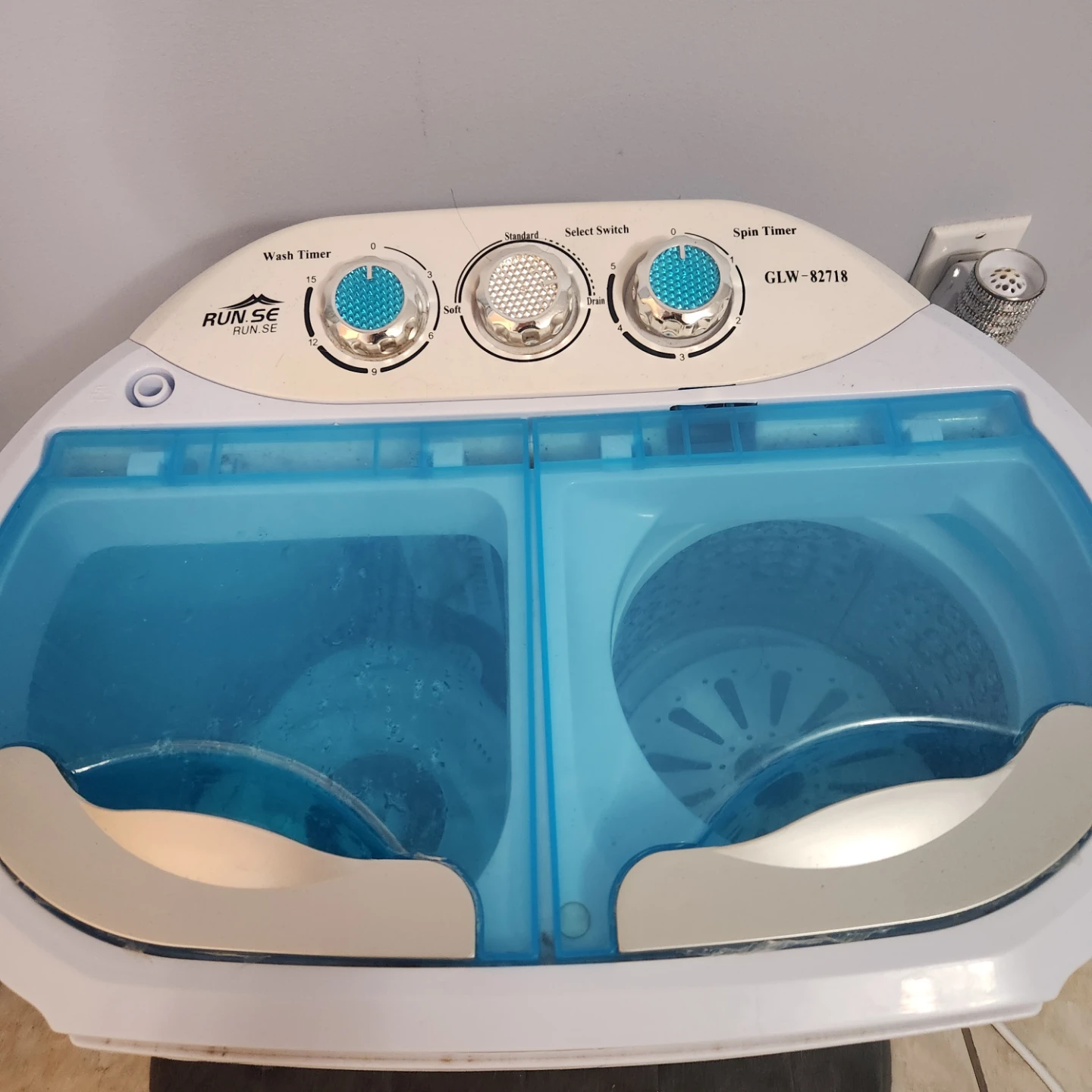 RUNSE Compact Twin Tub Washing Machine - photo 3