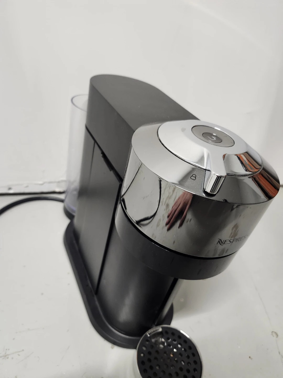 Nespresso Vertuo Coffee Machine with Aeroccino Milk Frother - photo 4