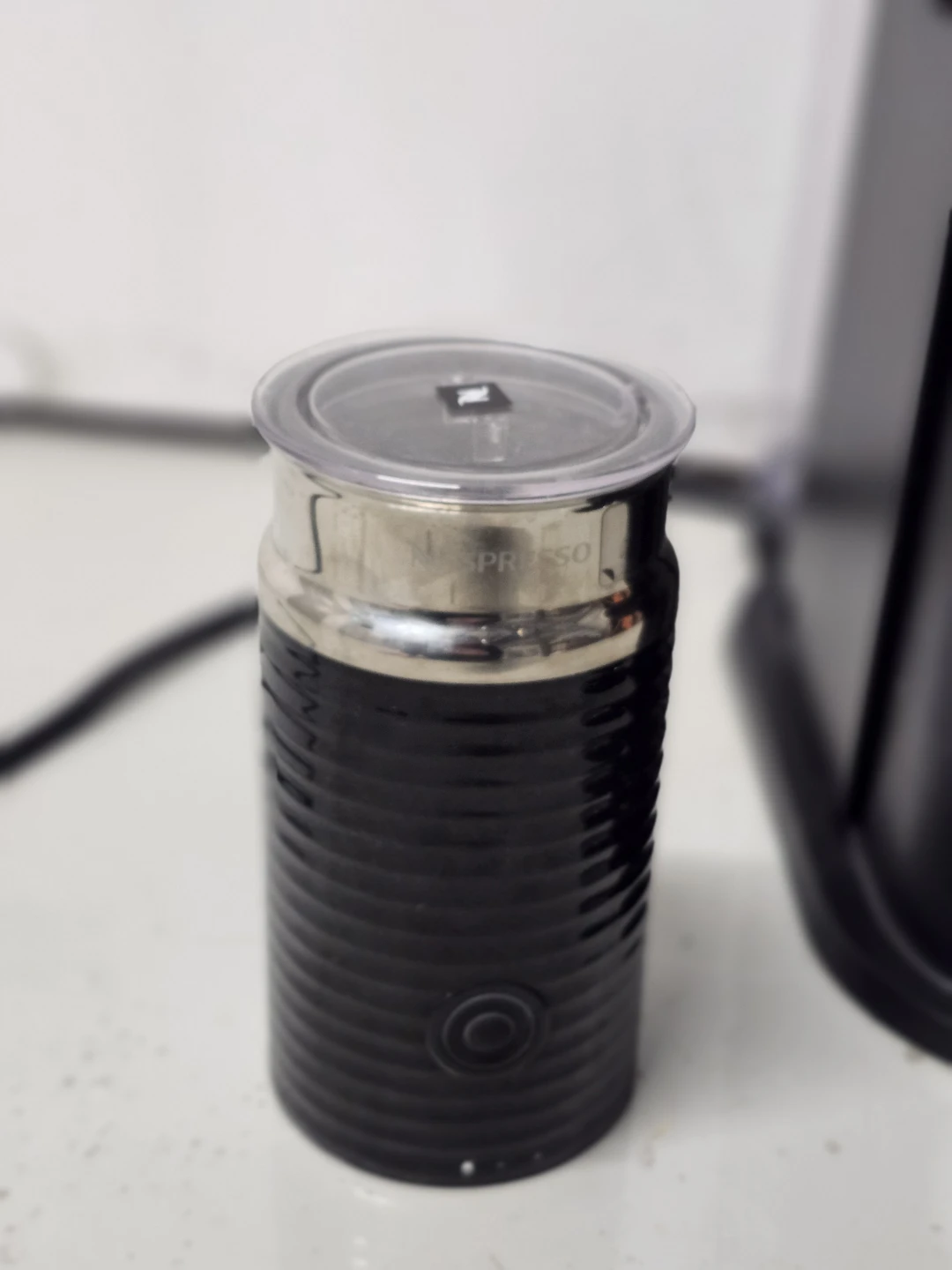 Nespresso Vertuo Coffee Machine with Aeroccino Milk Frother - photo 5