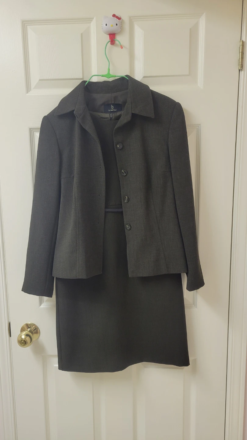 Braemar Women's 2-Piece Suit - Size 2P
