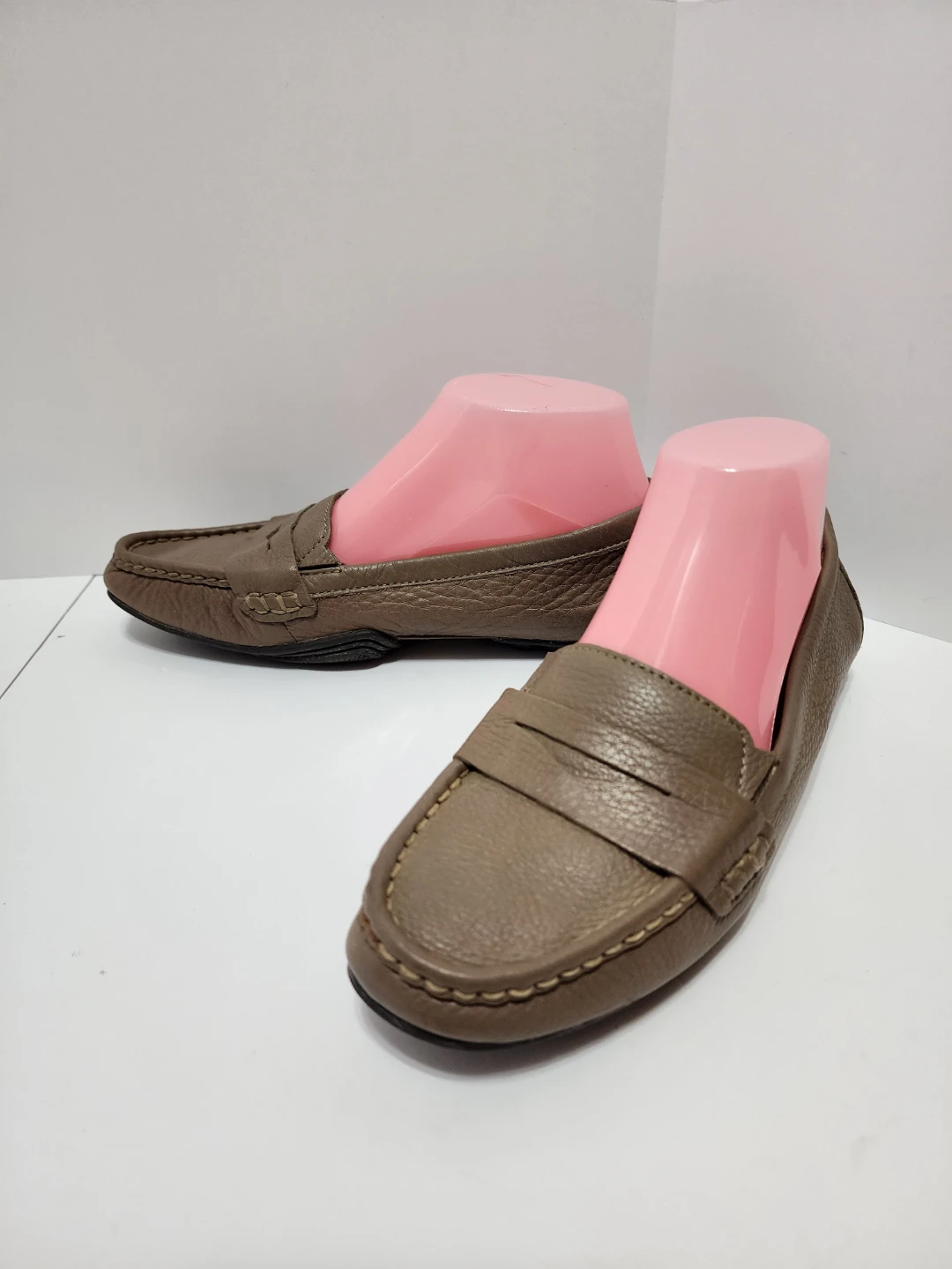 Rockport Women’s 7.5 adiPRENE Machine Washable Leather Loafers