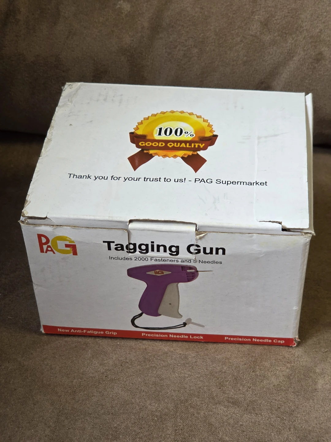 PAG Tagging Gun with 2000 Fasteners and 5 Needles