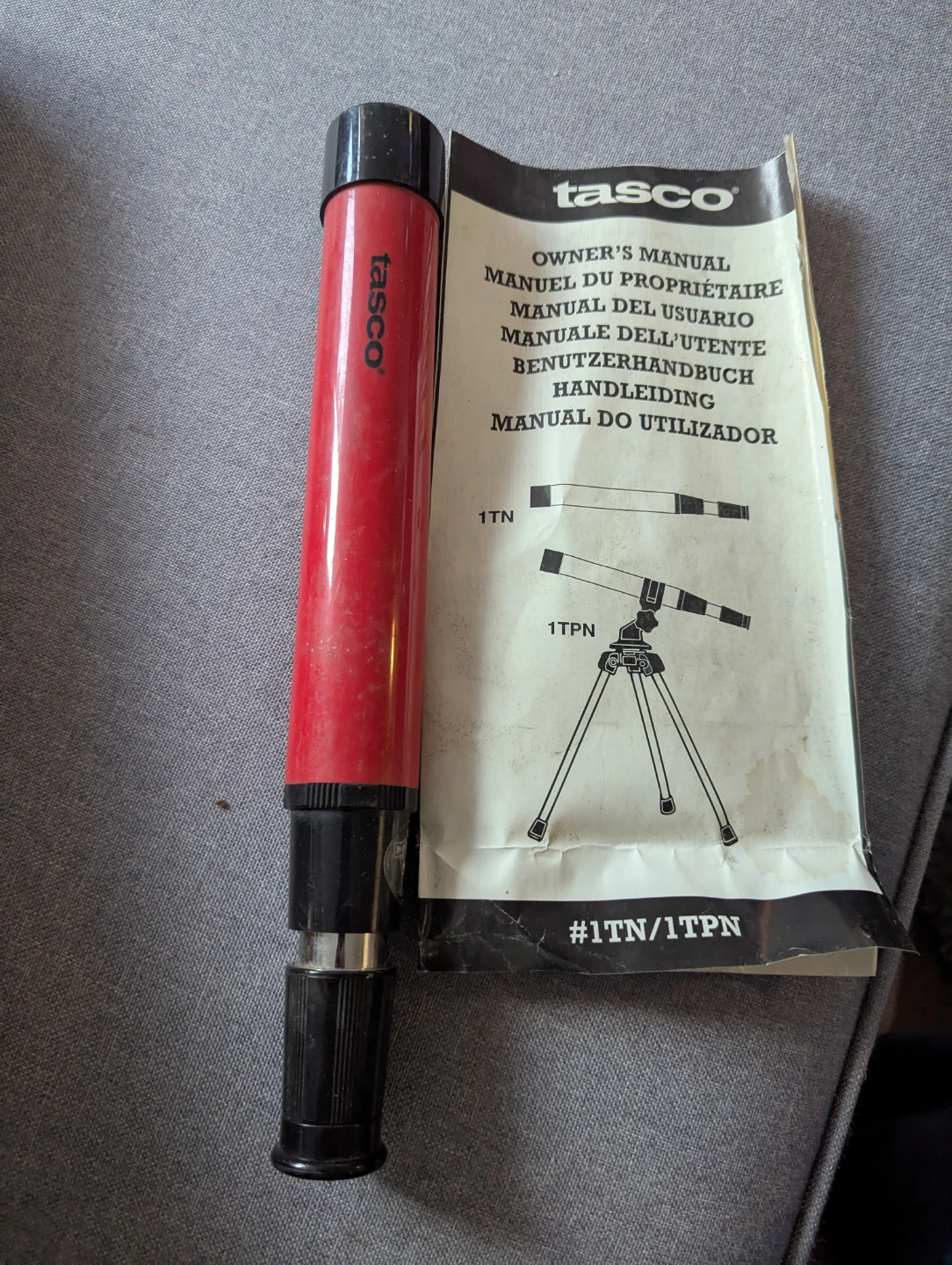 Tasco 30 Power Beginner Telescope With Table Top Tripod 30 MM - photo 3