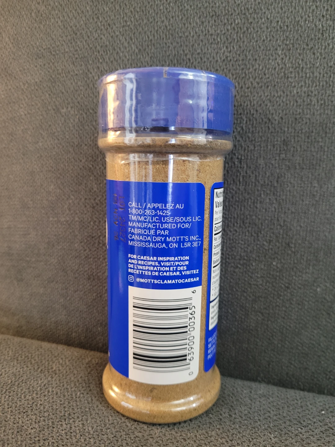 Mott's Clamato Rimmer Seasoning Salt 200g - photo 2
