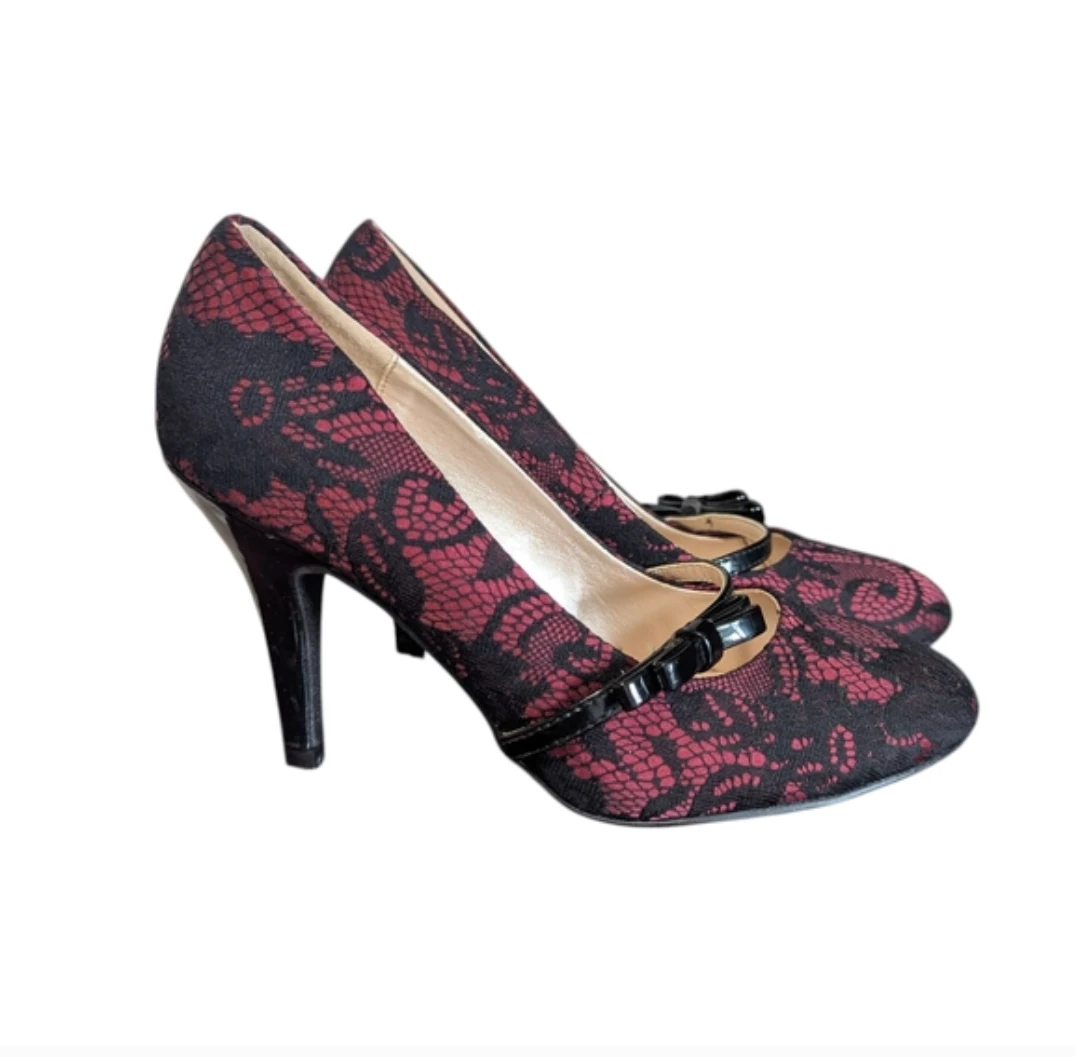 Women's Mary Jane Heels - Red Lace & Black Patent