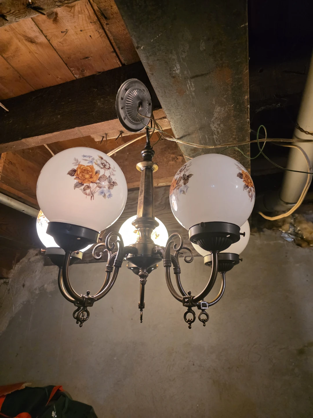 Vintage Chandelier with Floral Etched Glass Shades - photo 3