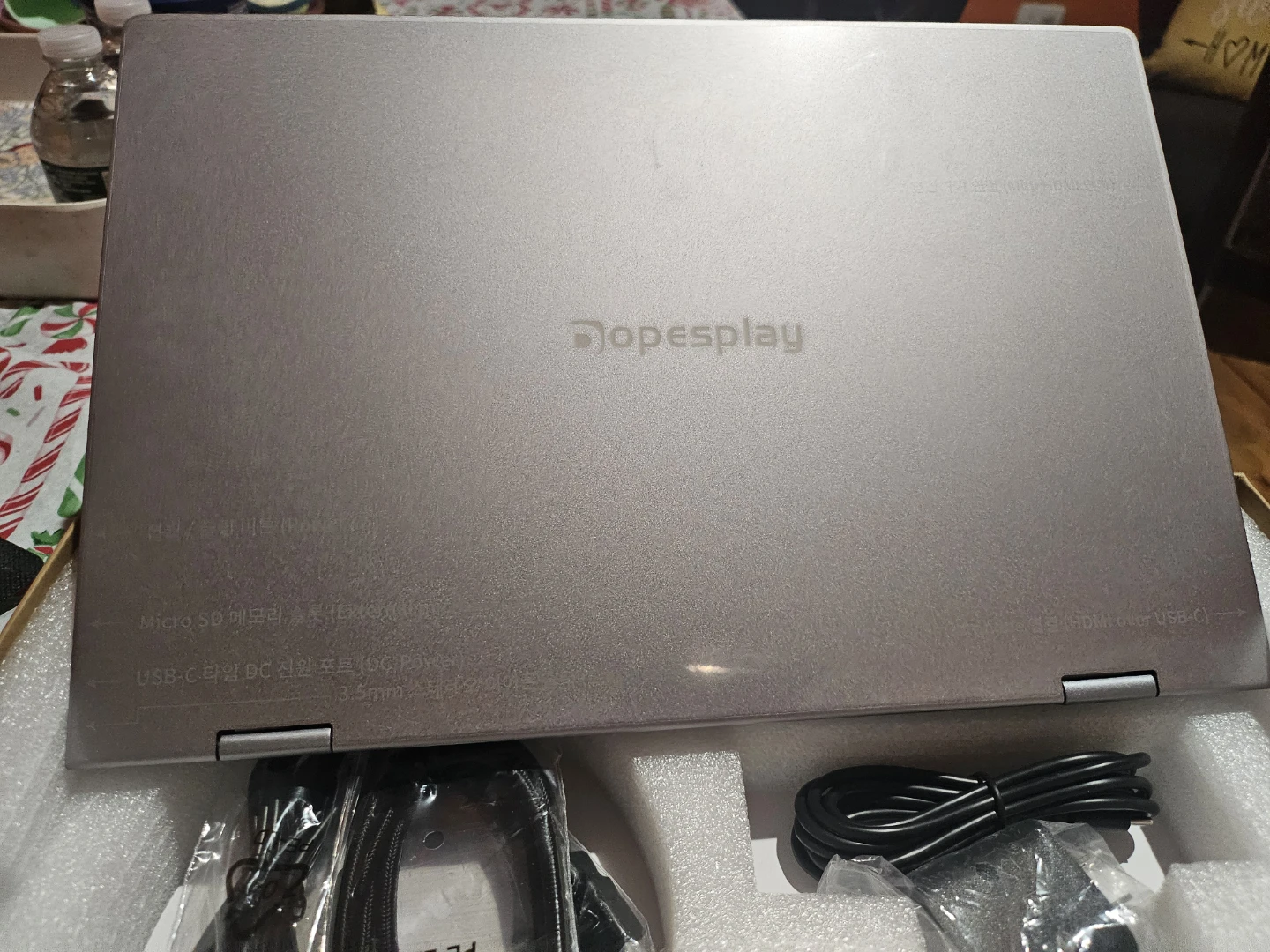 Dopesplay Phonebook 2-in-1 Laptop - photo 5
