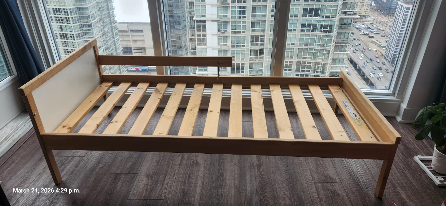 Ikea SNIGLAR kids bed with 2 mattresses - photo 4
