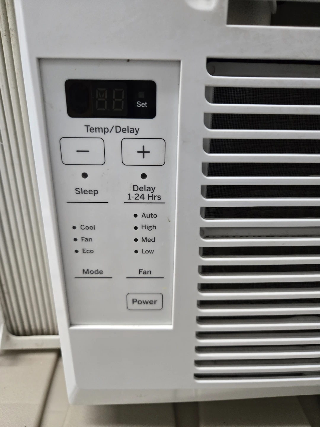 GE Appliances Window Air Conditioner - Model AEN06LYQ1 - photo 3