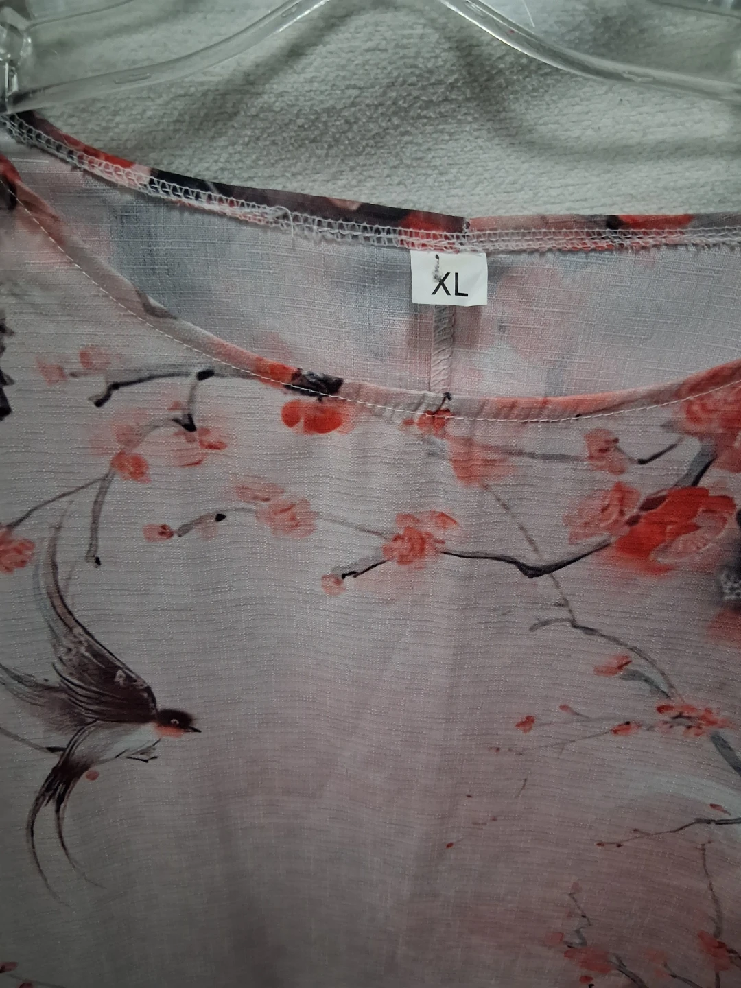 Women's Blossom& Bird Print BLOUSE Size XL