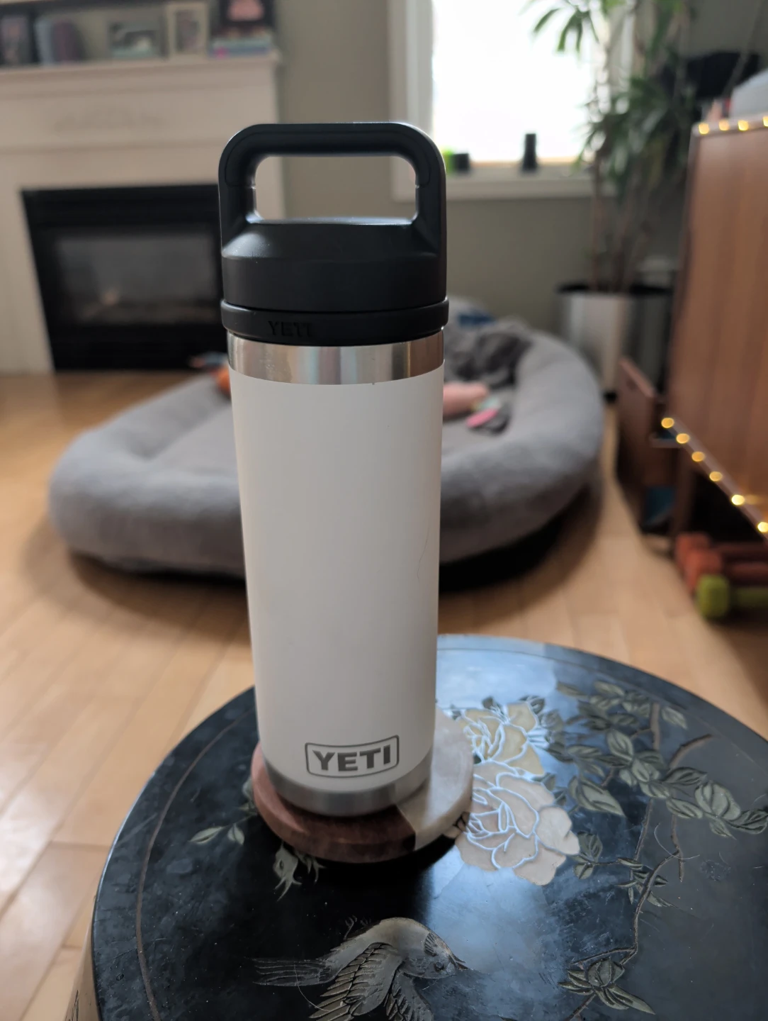 Yeti Rambler White Tumbler 20 oz