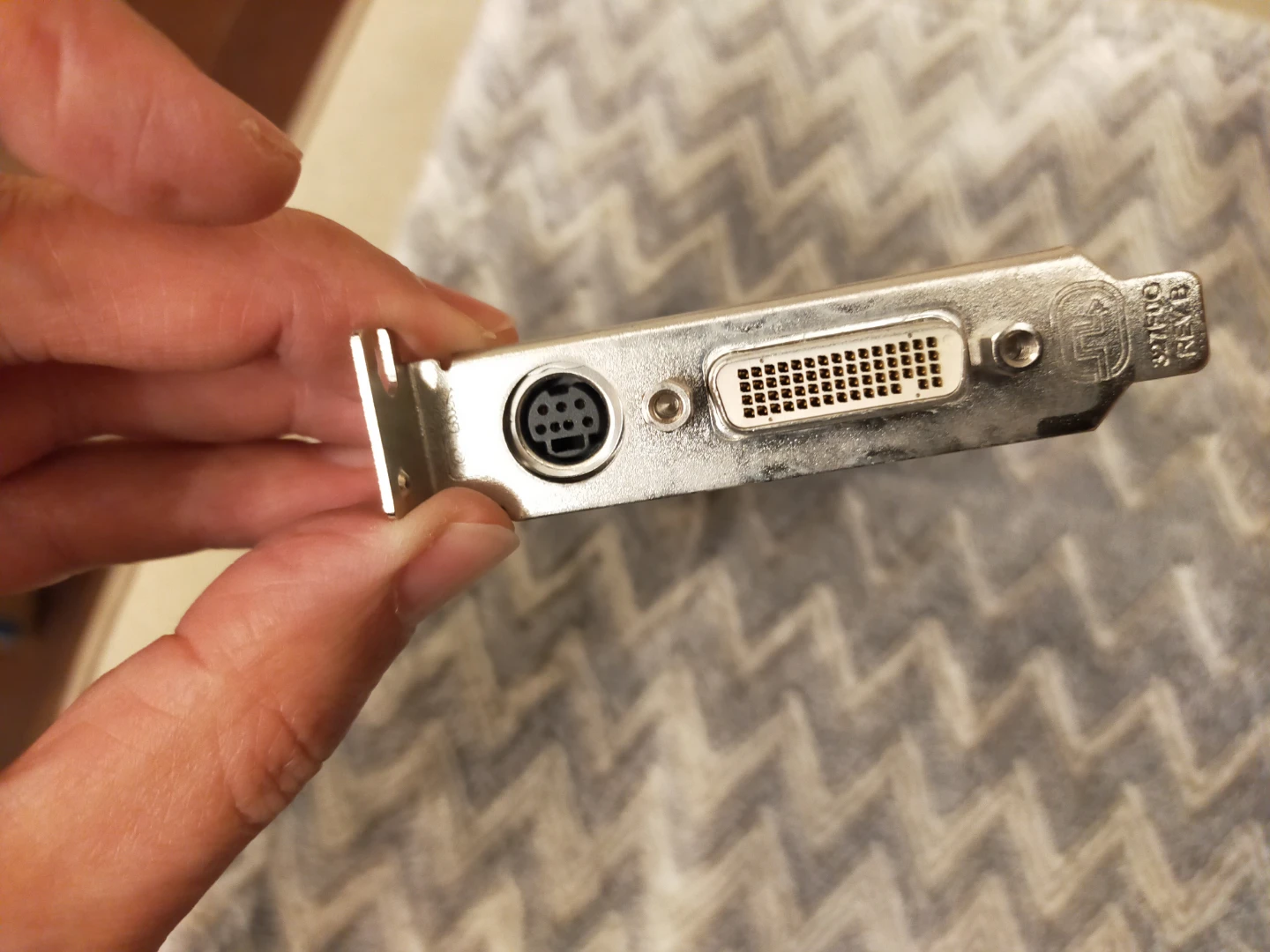 ATI FireMV 2400 Graphics Card - photo 3