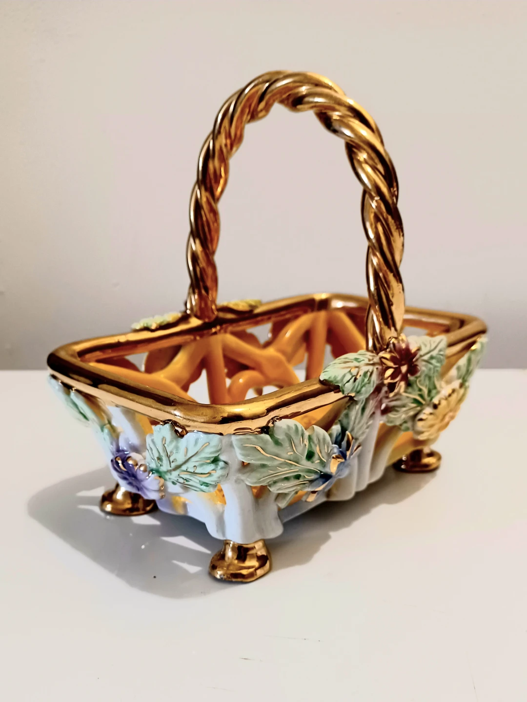Vtg Hand-painted Ceramic ELPA Alcobaca Basket - photo 3