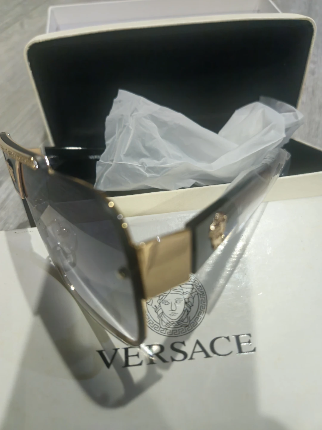Versace Sunglasses - photo 3