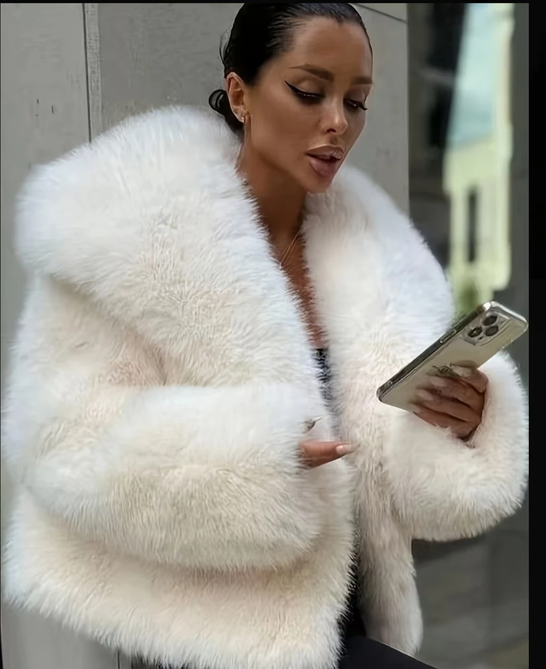 Women's White Faux Fur Coat