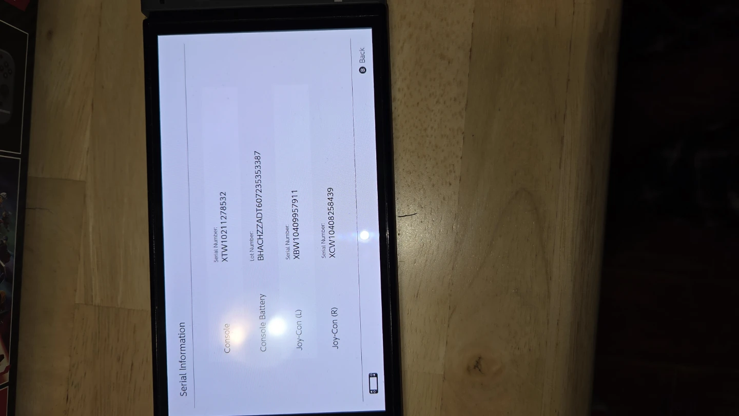 Nintendo Switch OLED - photo 3