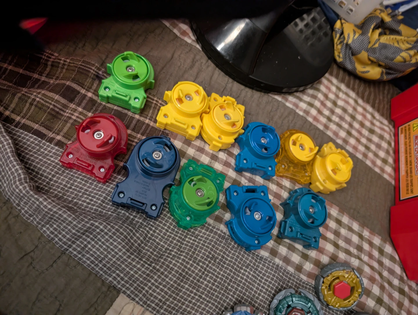 Beyblade Metal Fusion Lot - photo 4