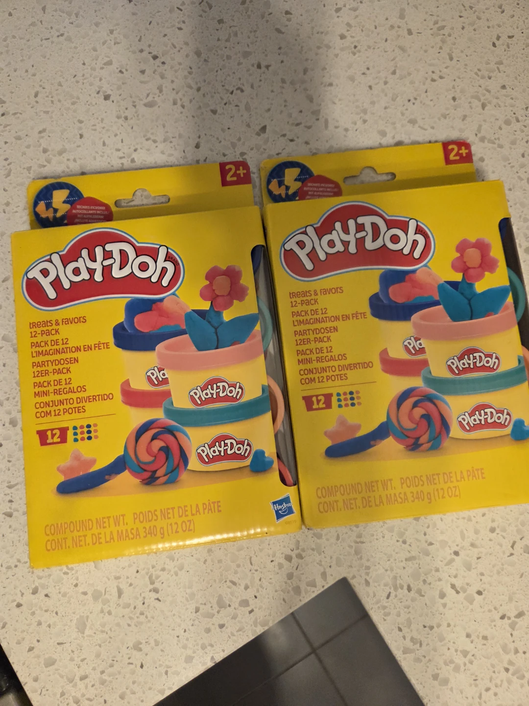 Play-Doh Treats & Favors 2 packs of 12