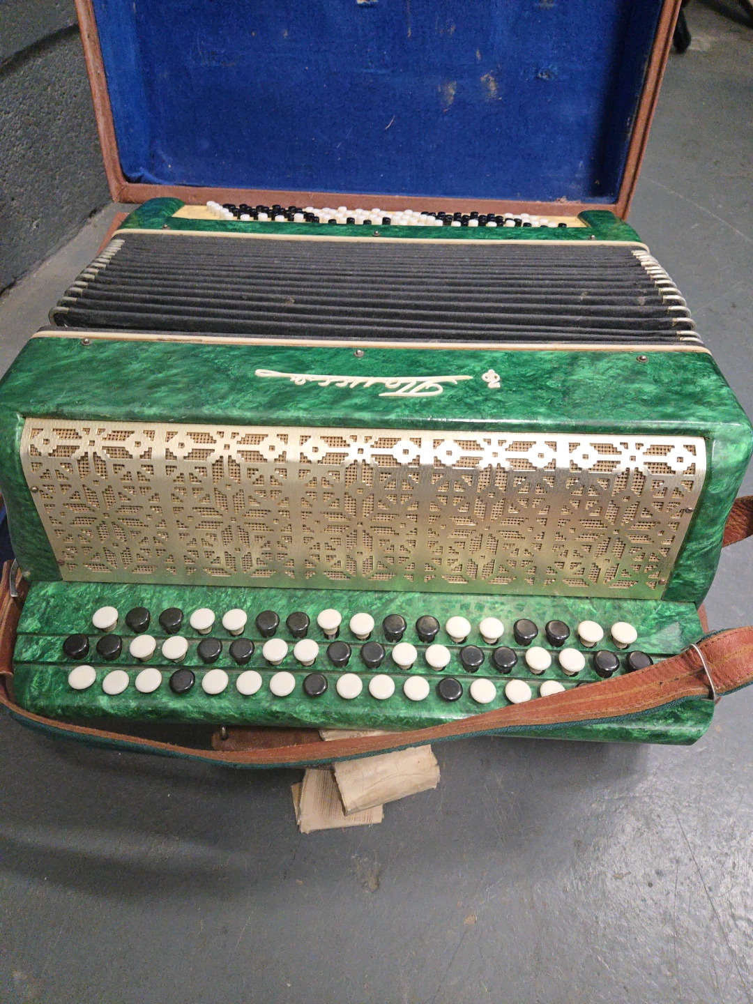 Vintage Accordion also known as a Bayan - photo 2