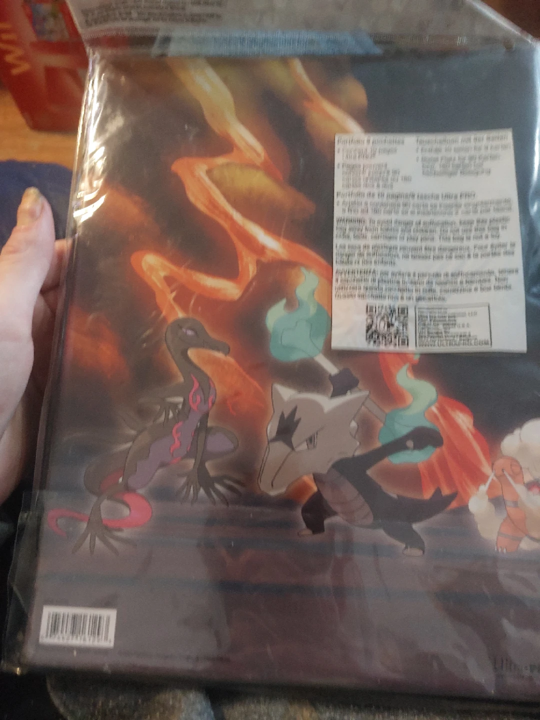 Pokemon Trading Card Binder - Charizard Design - photo 2