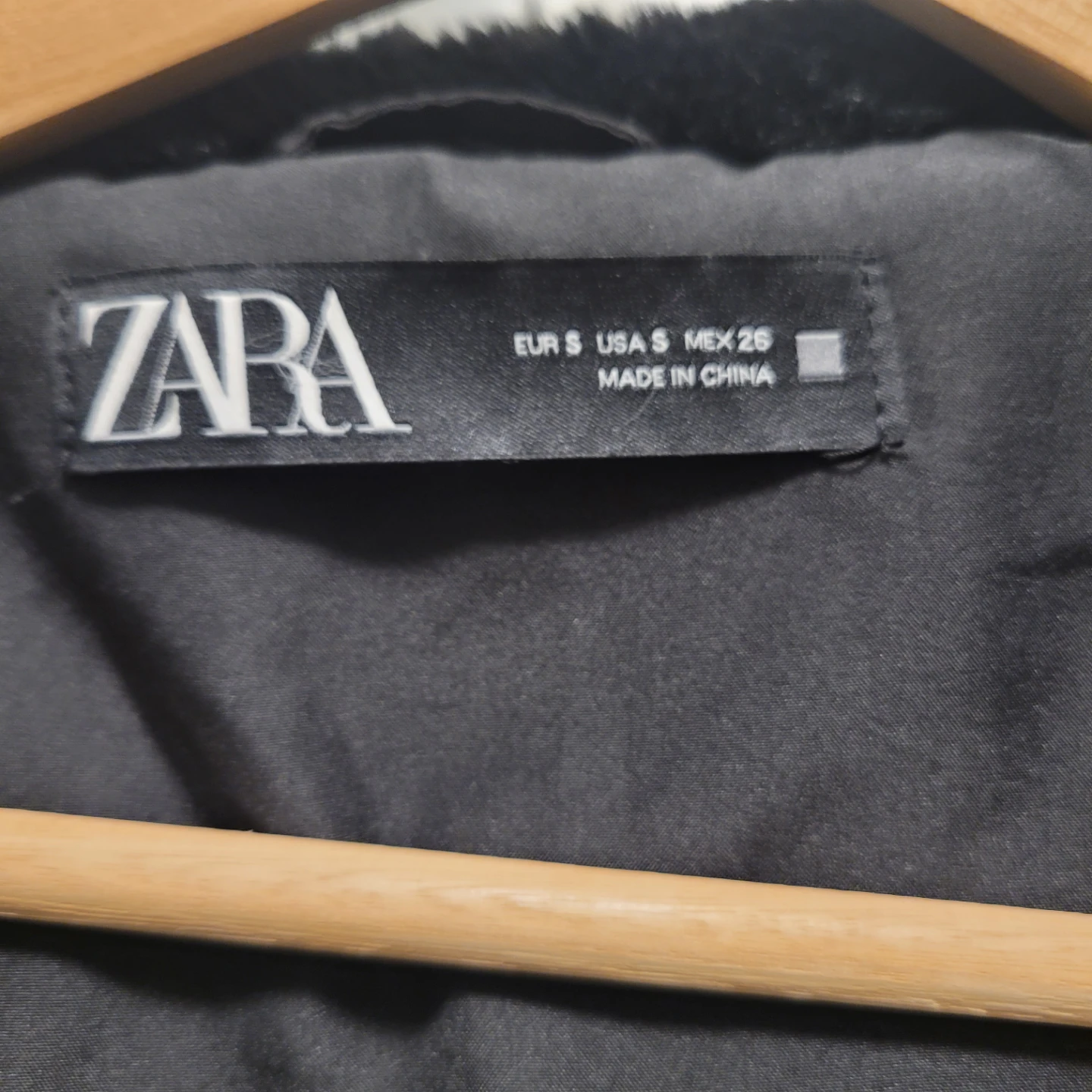 Small Zara Faux Fur Hooded Bomber Jacket - photo 3