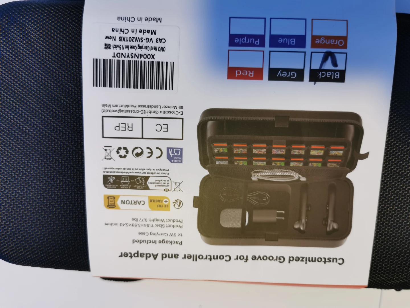 Nintendo Switch Carrying Case - photo 2