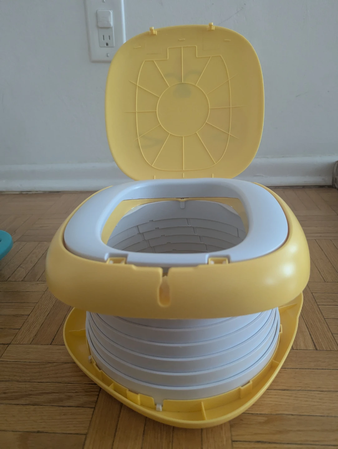 Yellow Portable Potty Seat for Kids - photo 2