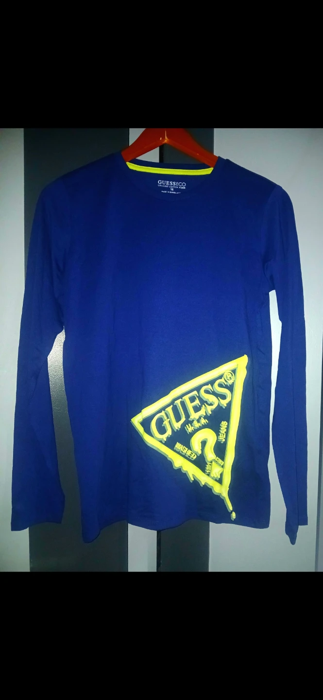 Guess Long Sleeve T-Shirts $25 each - photo 4