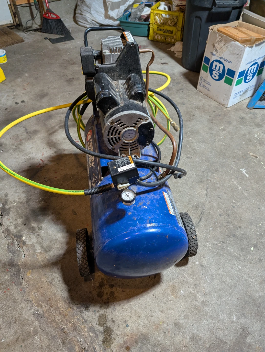 Campbell Hausfeld 13-gallon Air Compressor - photo 3