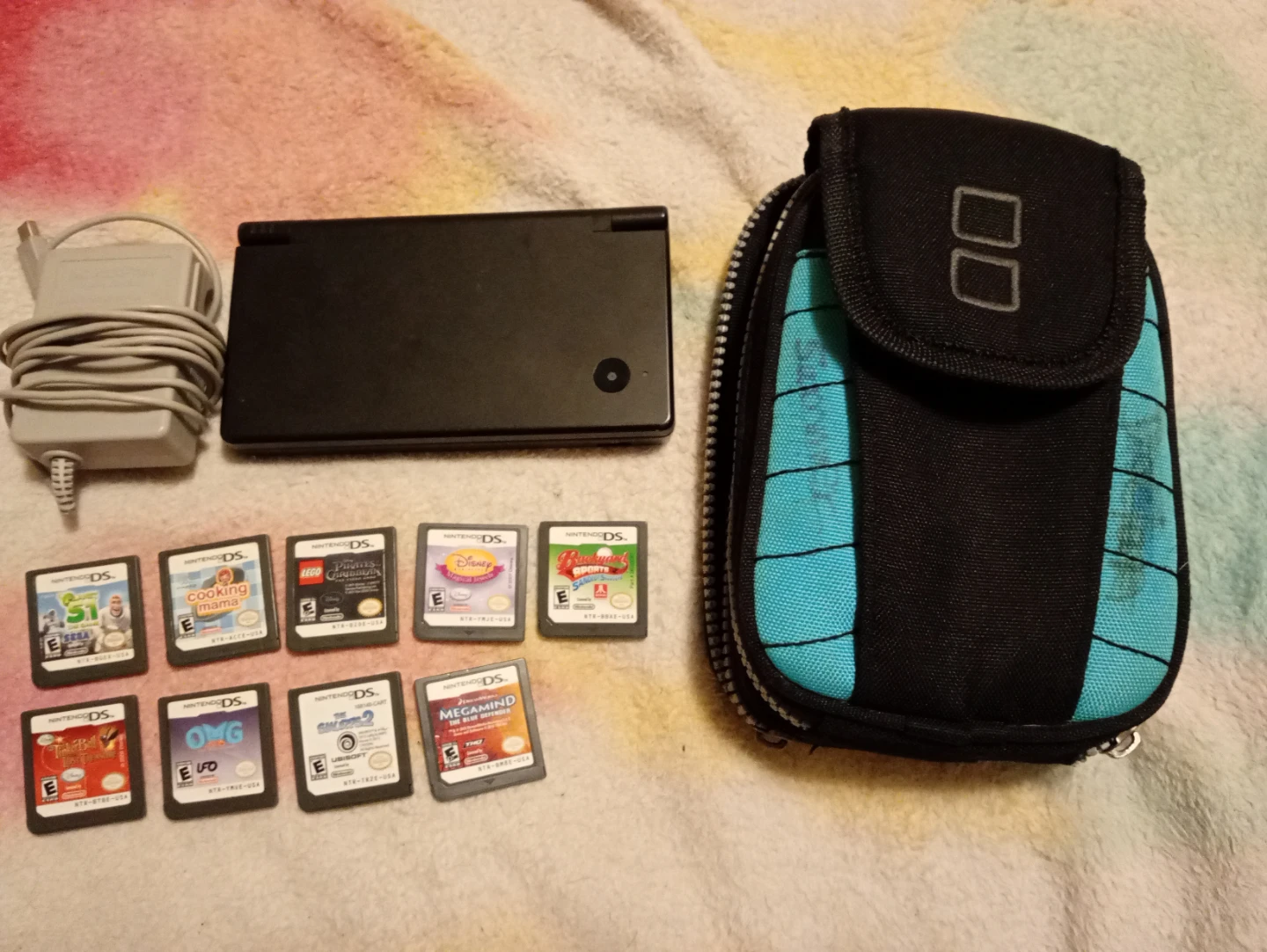 Nintendo DS Lite Bundle with 9 Games and Case